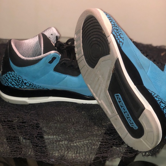 Jordan Retro 3’s - Picture 4 of 4